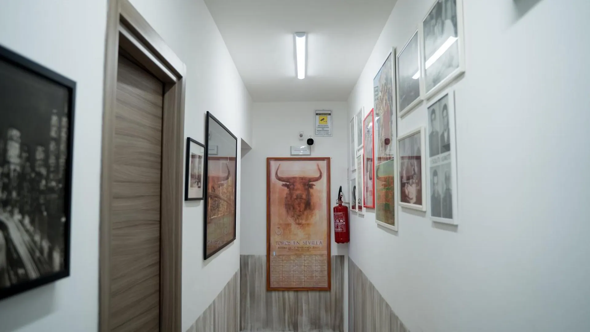 Coco'S Rooms Bari 0*,