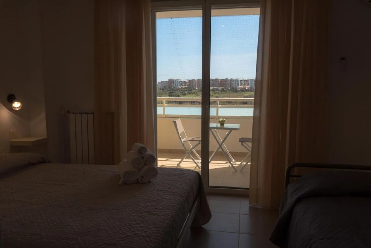 Coco'S Rooms Bari Bed & Breakfast